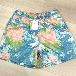 Nike Club Flow Hawaiian Floral Athletic Summer Shorts Men Size Large New